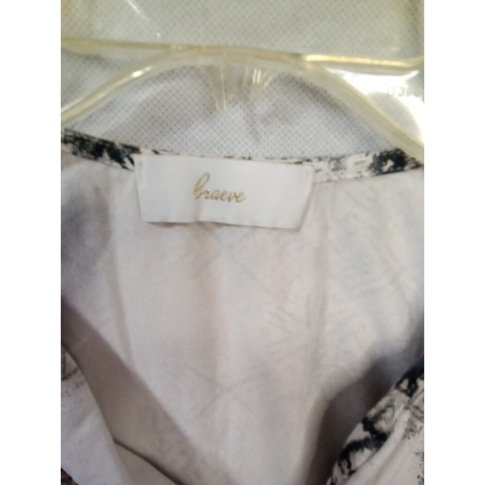 Braeve Women Medium Black White pullover v neck Sleeveless - Picture 5 of 7